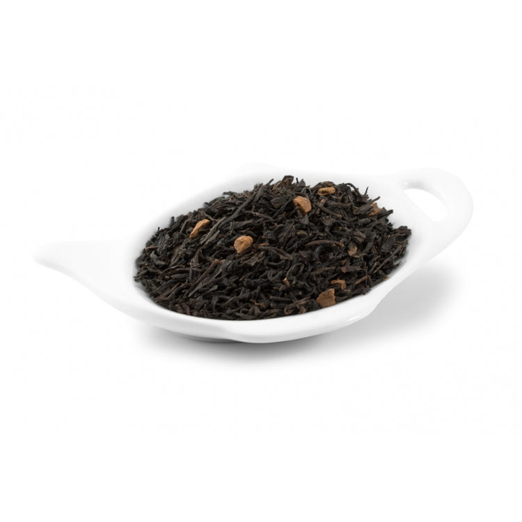 svart te Te med behaglig kanelsmak och med små kanelbitar.